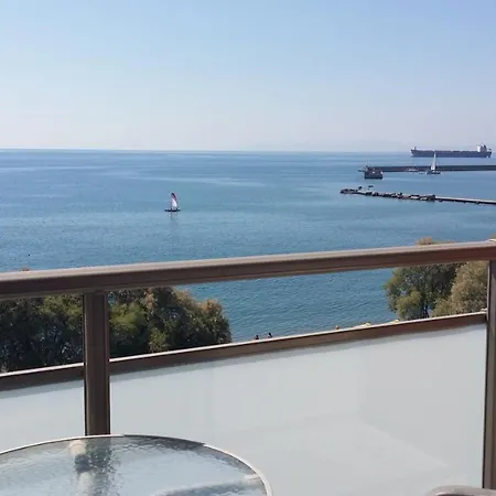 Flisvos Hotel 2*