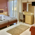 Hotel Flisvos