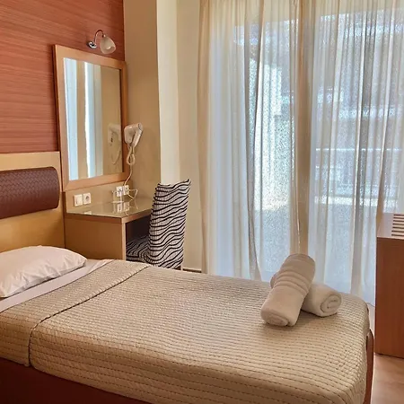 Hotel Flisvos Calamata