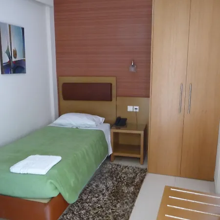 Flisvos Hotel 2*