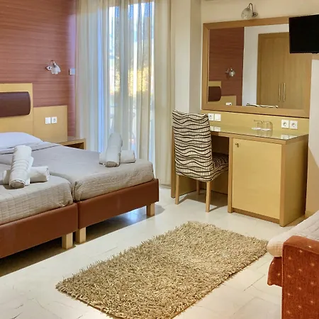 Hotel Flisvos